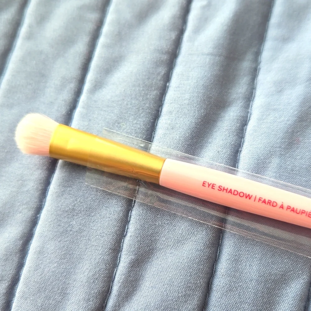 Mary Kay Pink Brush Trio with‎ Gold Accents